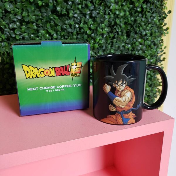Dragon Ball Z 11oz Heat Change Coffee Mug Cup Goku MG06062219